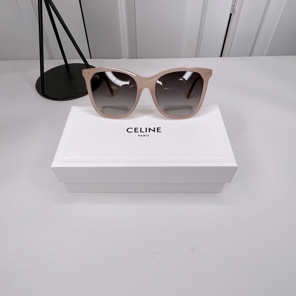 Celine Sunglasses Guaranteed Authentic Box Case Cloth...